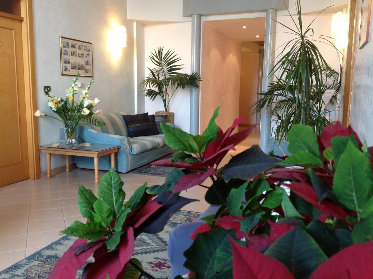 Hotel Castello Mesagne Interior foto