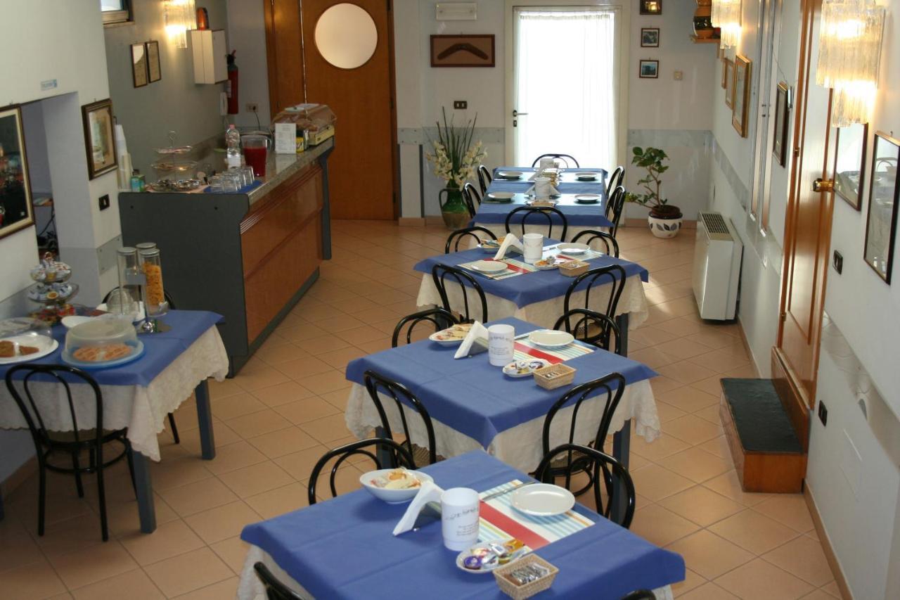Hotel Castello Mesagne Facilidades foto